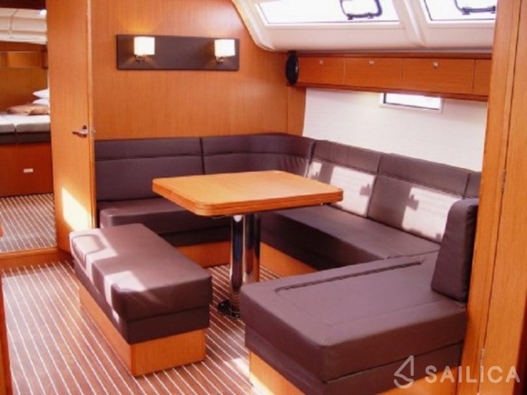 Bavaria 51 Cruiser - Yacht Charter Sailica