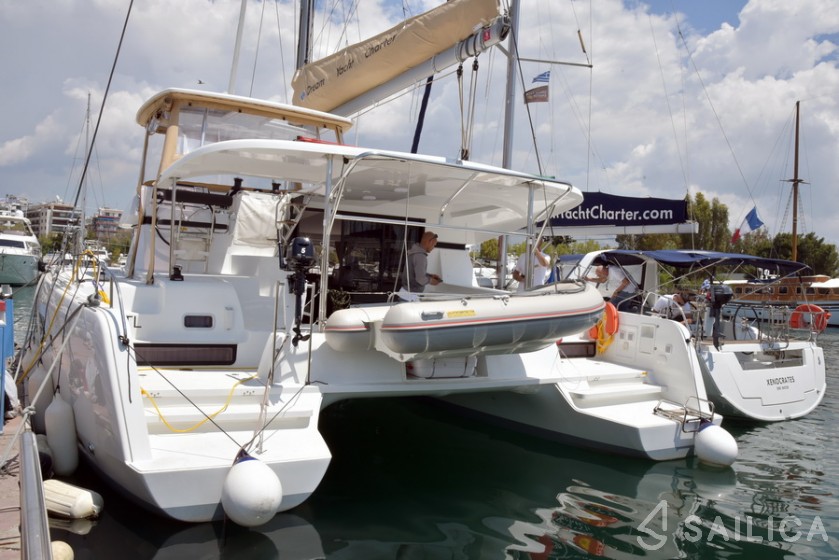 Lagoon 42 - Yacht Charter Sailica
