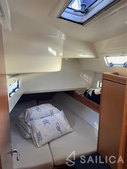 Bavaria 40 Cruiser - Yacht Charter Sailica