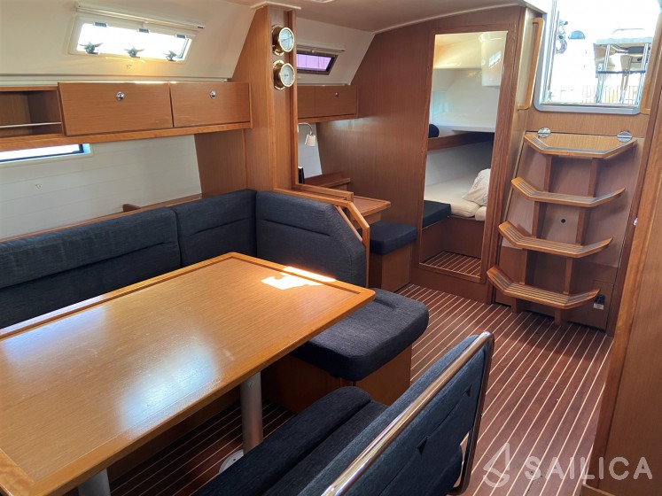 Bavaria 40 Cruiser - Yacht Charter Sailica
