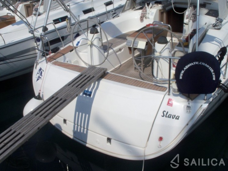 Bavaria 40 Cruiser - Yacht Charter Sailica