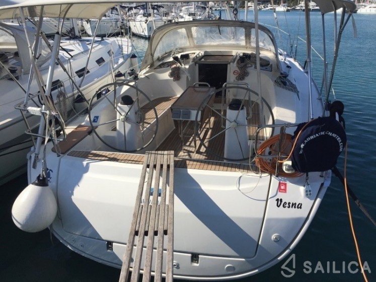 Bavaria 40 Cruiser - Yacht Charter Sailica