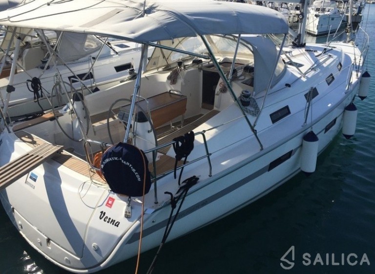 Bavaria 40 Cruiser - Yacht Charter Sailica