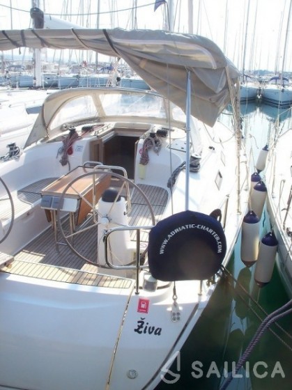 Bavaria 40 Cruiser - Yacht Charter Sailica