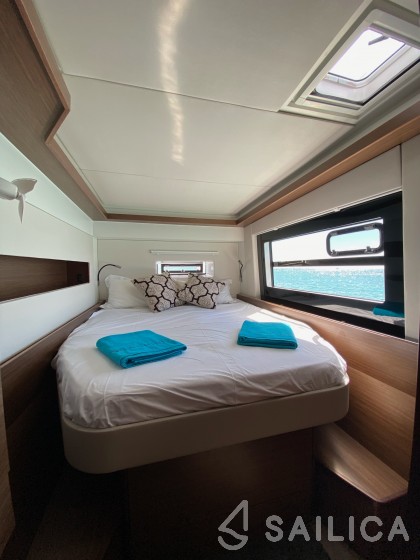 Nautitech 46 Fly - Yacht Charter Sailica