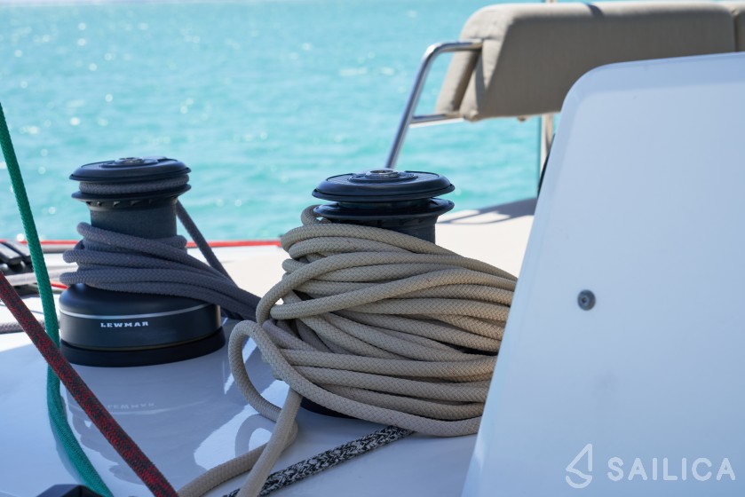 Nautitech 46 Fly - Yacht Charter Sailica