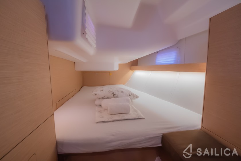 Elan Impression 45.1 - Yacht Charter Sailica