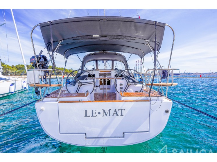 Elan 40.1 - Yacht Charter Sailica