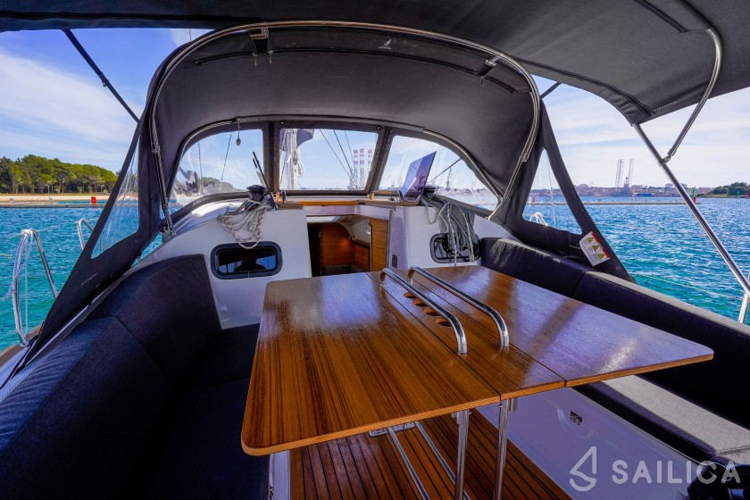 Elan 40.1 - Yacht Charter Sailica