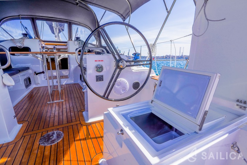 Elan 40.1 - Yacht Charter Sailica