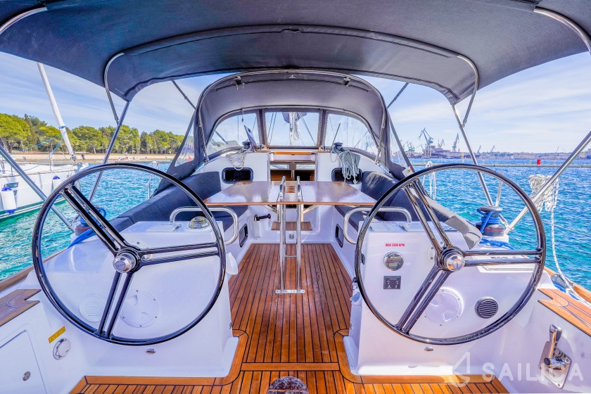 Elan 40.1 - Yacht Charter Sailica