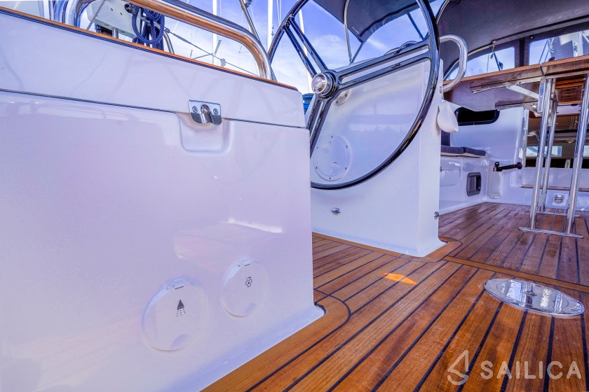 Elan 40.1 - Yacht Charter Sailica
