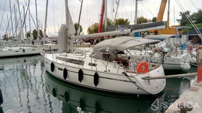 Bavaria 41 Cruiser - Yacht Charter Sailica
