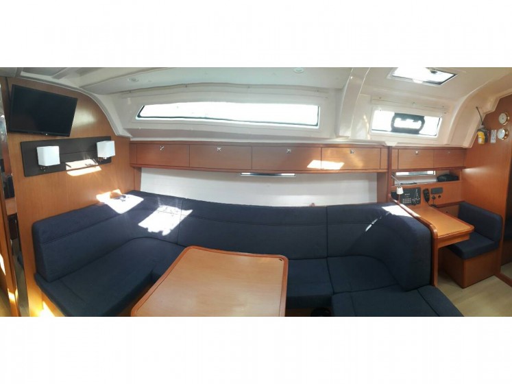 Bavaria 41 Cruiser - Yacht Charter Sailica