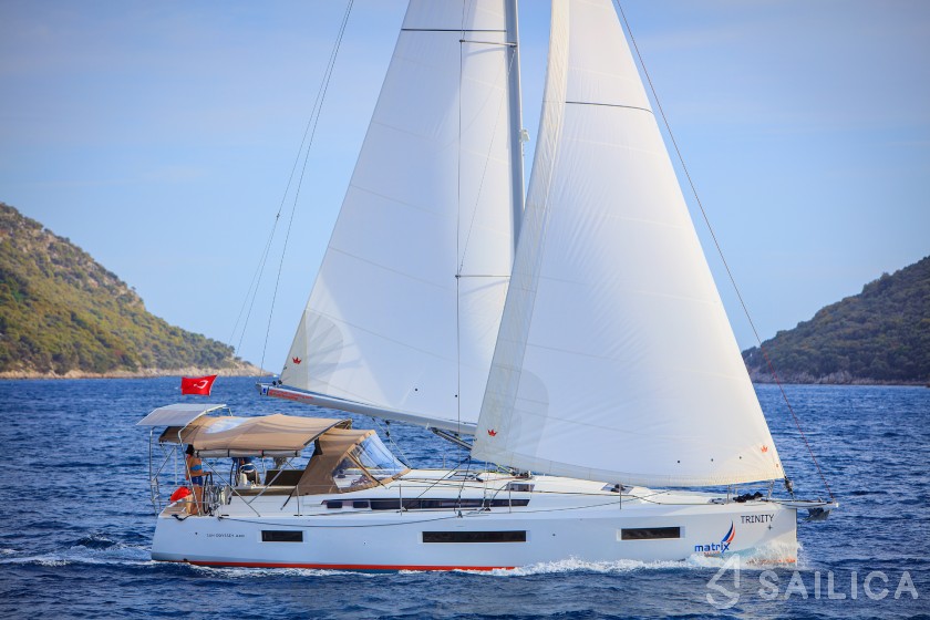 Sun Odyssey 440 - Yacht Charter Sailica