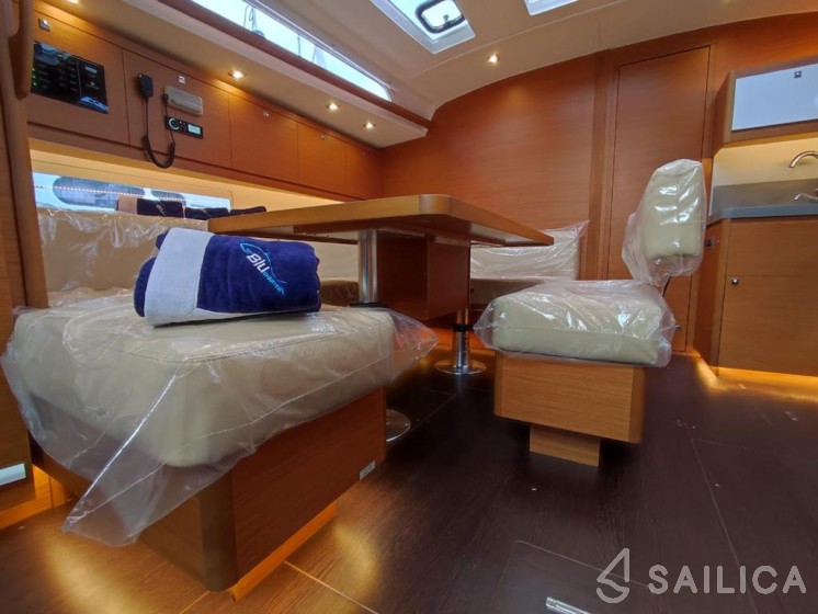 Dufour 470 - Yacht Charter Sailica