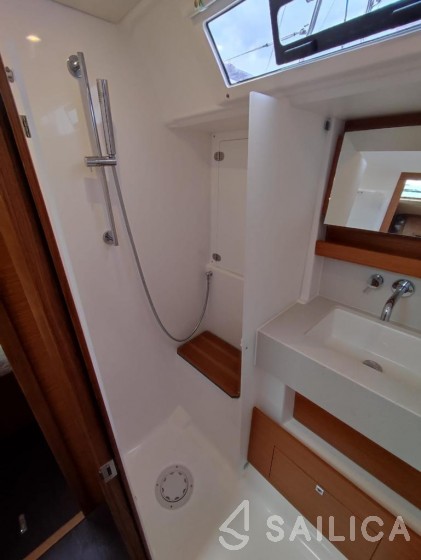 Dufour 470 - Yacht Charter Sailica