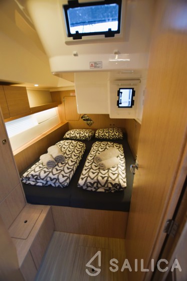 Bavaria C45 Style - Yacht Charter Sailica