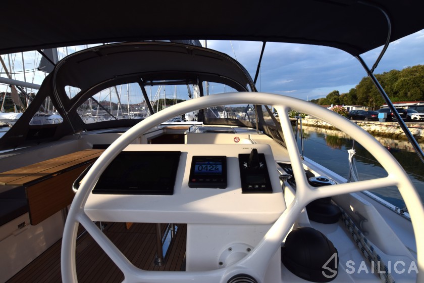 Bavaria C45 Style - Yacht Charter Sailica