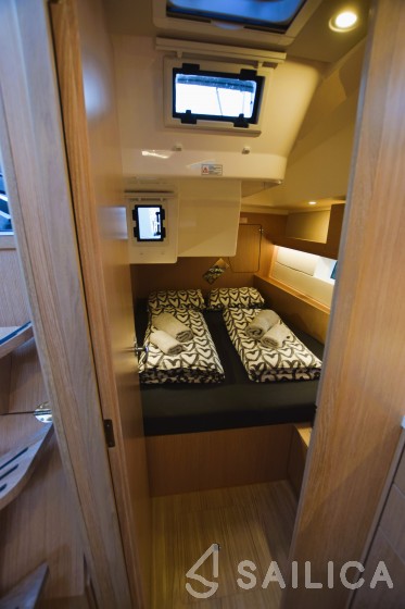 Bavaria C45 Style - Yacht Charter Sailica
