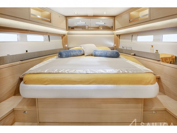 Dufour 530 - Yacht Charter Sailica