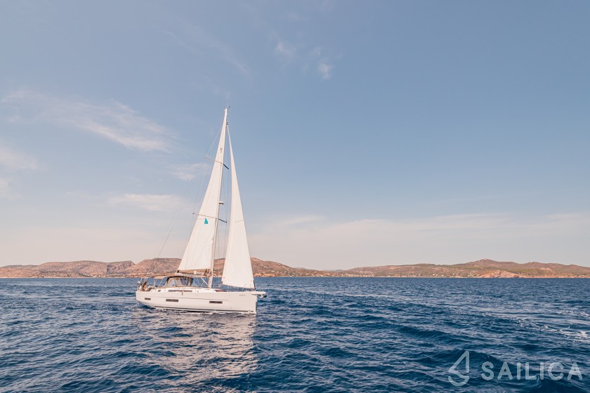 Dufour 530 - Yacht Charter Sailica