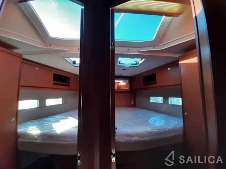 Dufour 530 - Yacht Charter Sailica