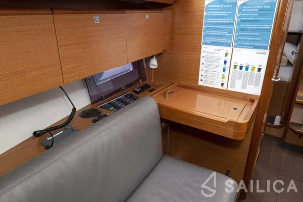Dufour 360 GL - Yacht Charter Sailica