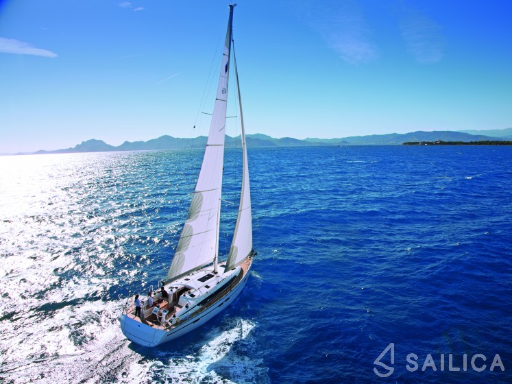 Bavaria 46 Cruiser - Yacht Charter Sailica