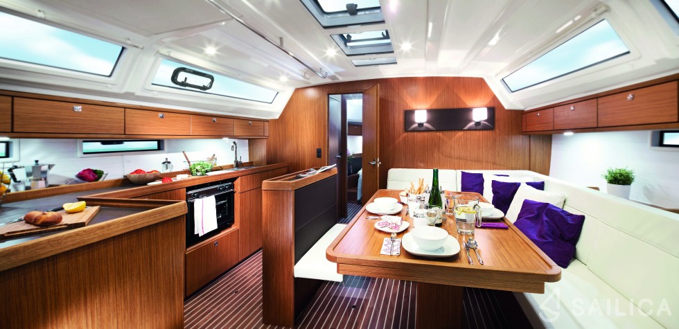 Bavaria 46 Cruiser - Yacht Charter Sailica