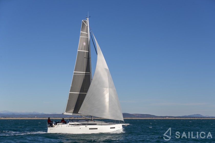 Sun Odyssey 380 - Yacht Charter Sailica