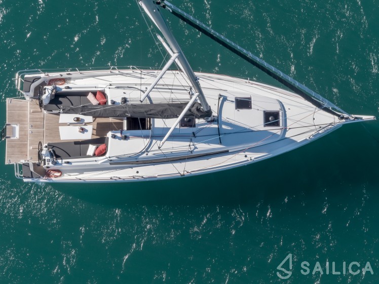 Sun Odyssey 380 - Yacht Charter Sailica