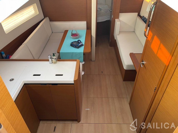 Sun Odyssey 380 - Yacht Charter Sailica
