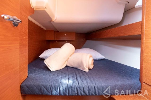 Dufour 382 GL - Yacht Charter Sailica