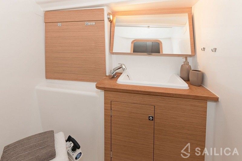 Dufour 382 GL - Yacht Charter Sailica