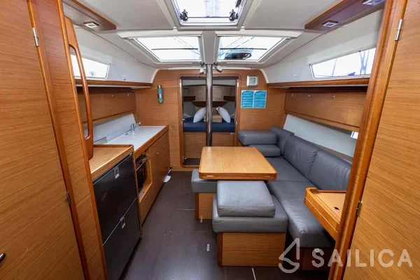 Dufour 382 GL - Yacht Charter Sailica