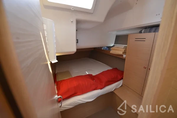 Dufour 460 GL - Yacht Charter Sailica