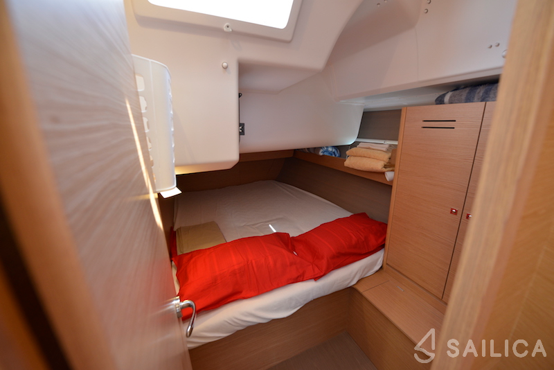 Dufour 460 GL - Yacht Charter Sailica