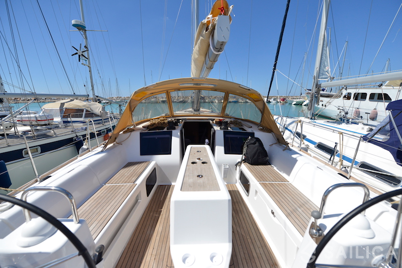 Dufour 460 GL - Yacht Charter Sailica