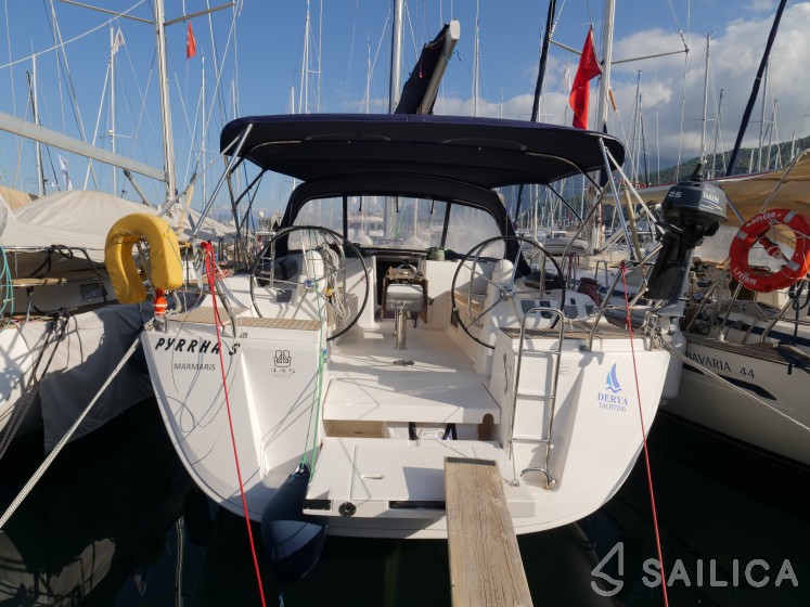Dufour 445 GL - Yacht Charter Sailica