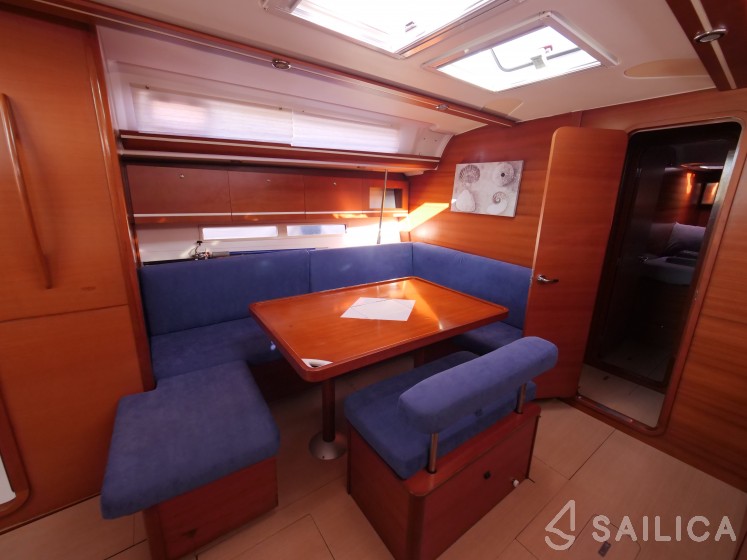 Dufour 445 GL - Yacht Charter Sailica