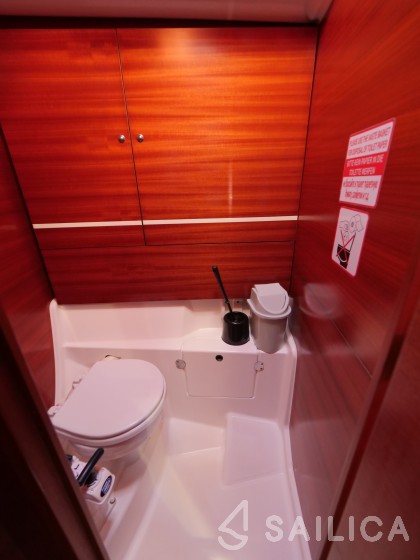Dufour 445 GL - Yacht Charter Sailica