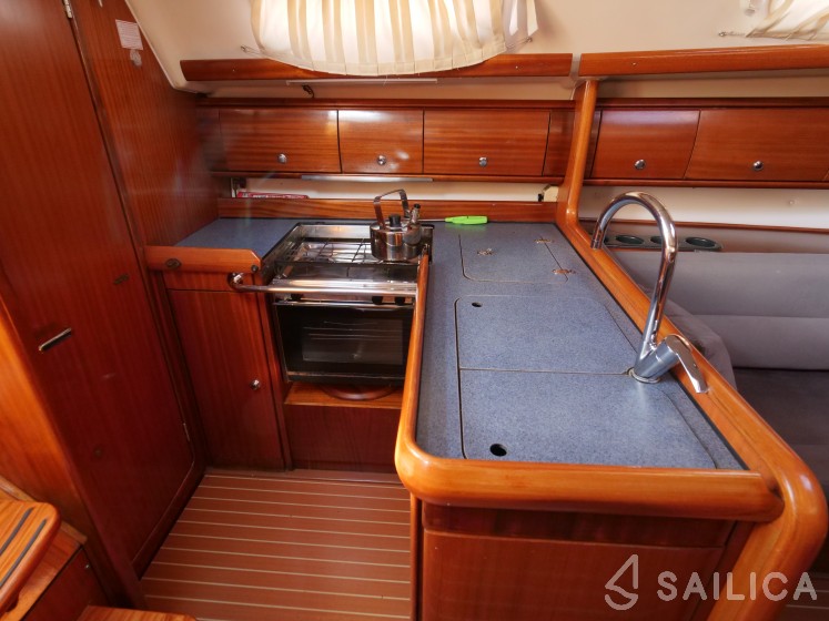 Bavaria 36 - Yacht Charter Sailica