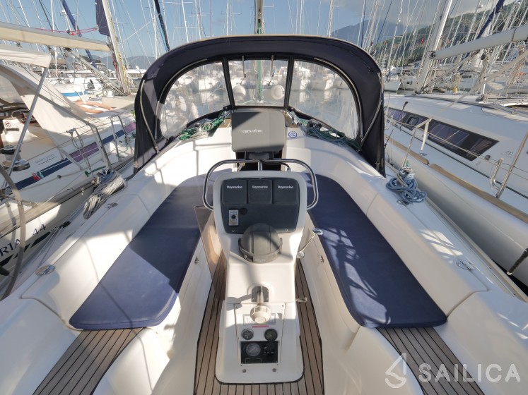 Bavaria 36 - Yacht Charter Sailica
