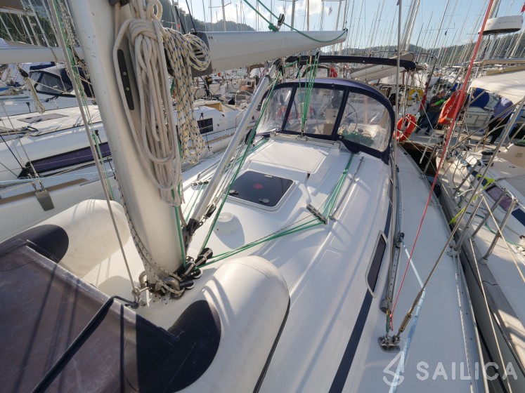 Bavaria 36 - Yacht Charter Sailica