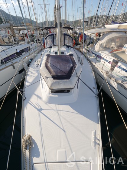 Bavaria 36 - Yacht Charter Sailica
