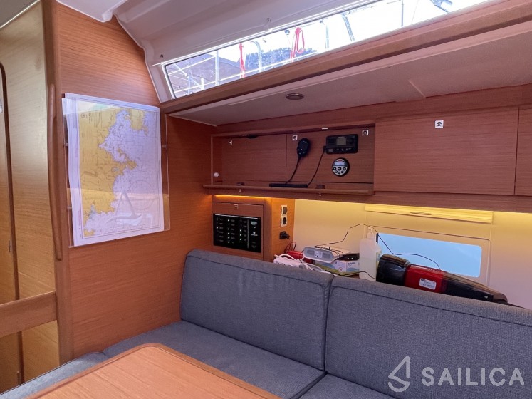 Dufour 430 - Yacht Charter Sailica