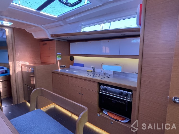 Dufour 430 - Yacht Charter Sailica