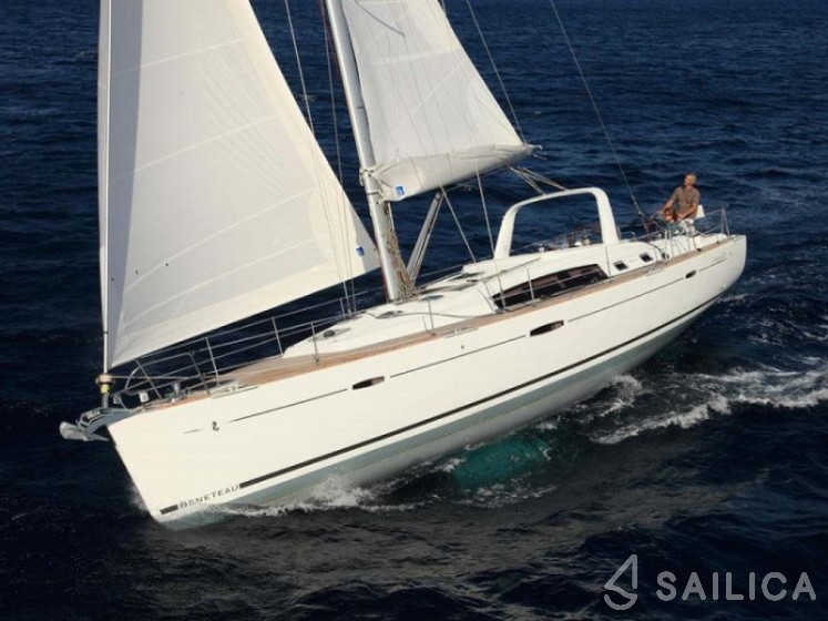 Oceanis 50 Family - Yacht Charter Sailica