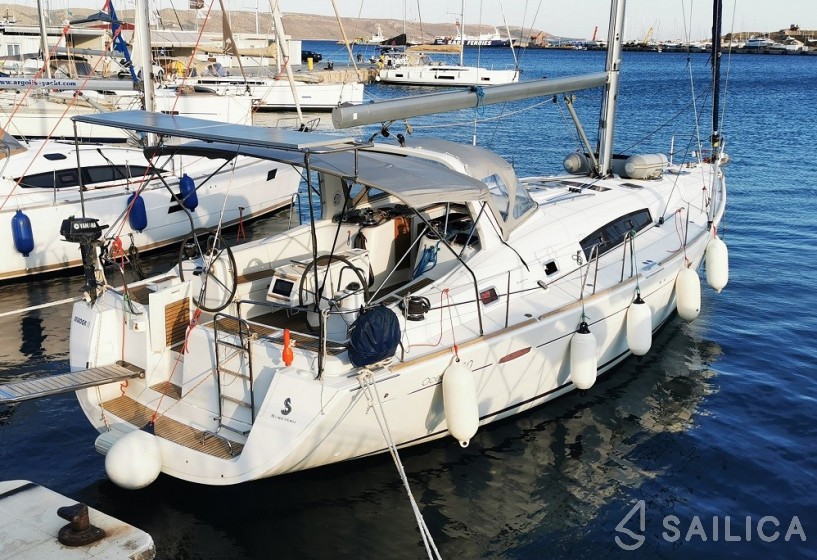 Oceanis 50 Family - Yacht Charter Sailica